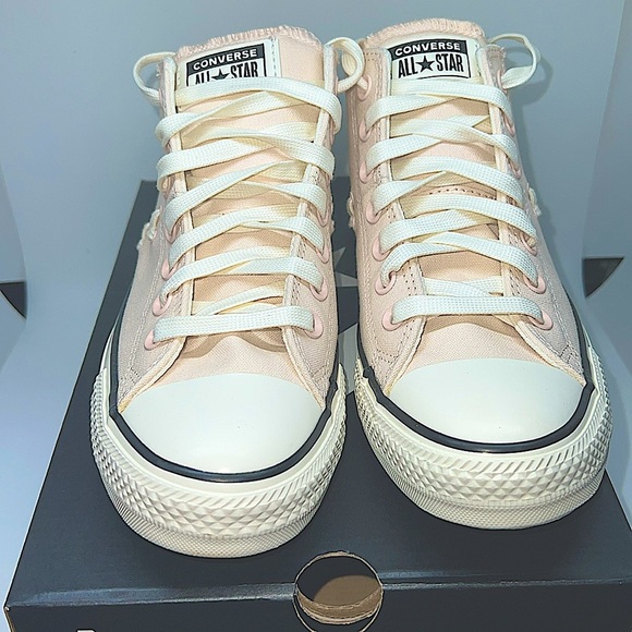 Converse Women’s CTAS Madison Mid Sneakers Pale Petal/Egret/Black Size 9.5 - Picture 1 of 14